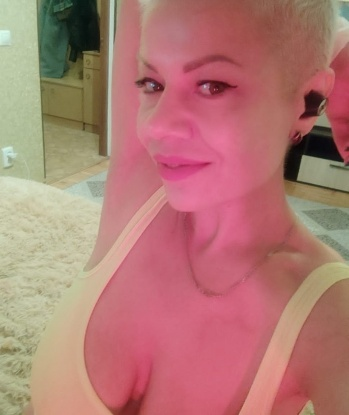 Неповторимая брюнетка с обворожительной улыбкой ждет встречи с тобой. Я создам атмосферу настоящего праздника и удовольствия. Позвони и получи дозу впечатлений, о которых будешь вспоминать с улыбкой. 1021, 35 лет