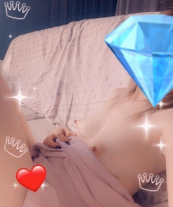 У меня широкий спектр услуг, включая классический секс, оральный секс и многое другое. Я сделаю все, чтобы ты ощутил настоящий экстаз. Фотографии соответствуют действительности, проверено много раз. Мои клиенты остаются довольными и всегда хотят вернуться ко мне снова. Живу в Москве и готова приехать к тебе или принять в гостях. Открой для себя новые грани удовольствия со мной. 🔥😈 4004, 29 лет